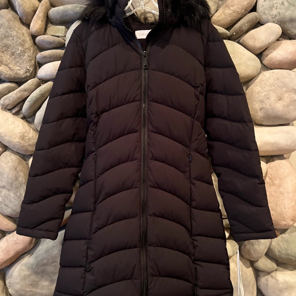 NWT Calvin Klein Stretch Puffer with Faux Fur Hood - Black - Size S